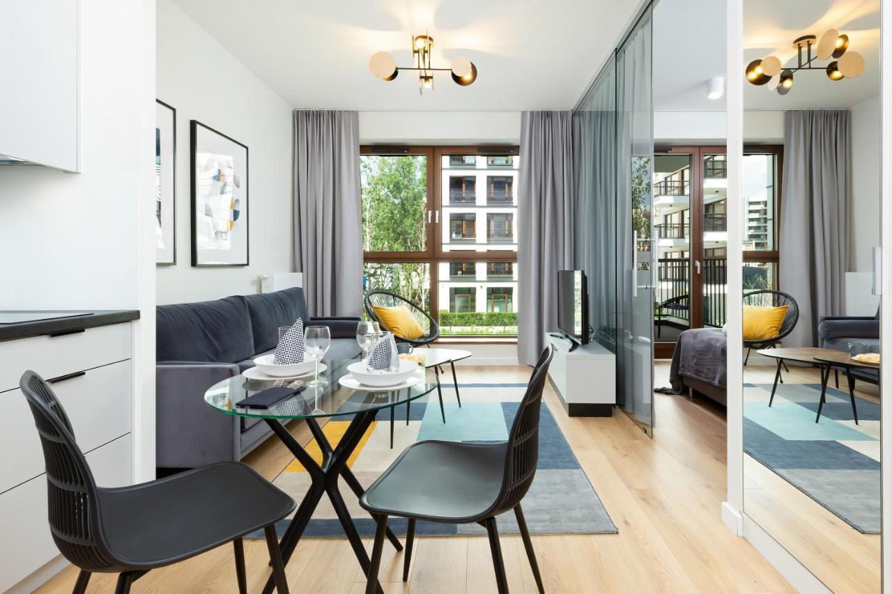 Apartments Browary Warszawskie By Noclegi Renters Βαρσοβία Εξωτερικό φωτογραφία